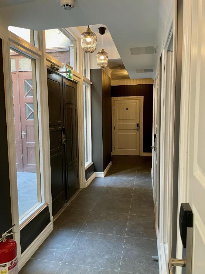 Unique Jungfrugatan Hotell 4*